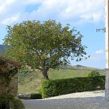 Hotel Charming Hillside Escape