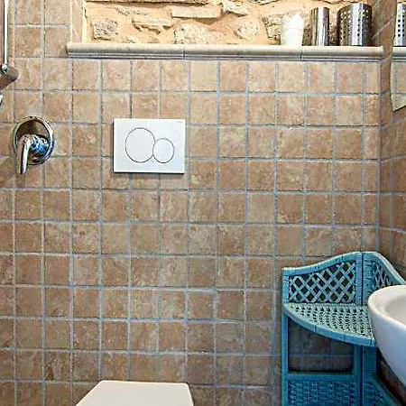 Charming Hillside Escape Hotel 4*