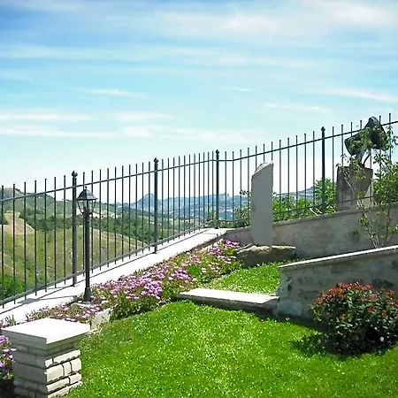 Charming Hillside Escape 4* SantʼAgata Feltria